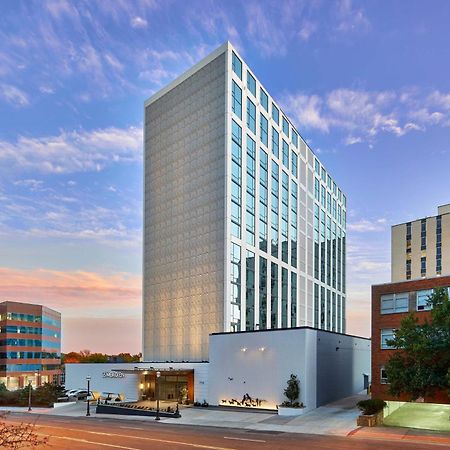 Le Meridien St. Louis Clayton Exterior photo