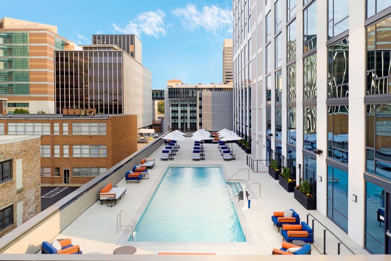 Le Meridien St. Louis Clayton Exterior photo